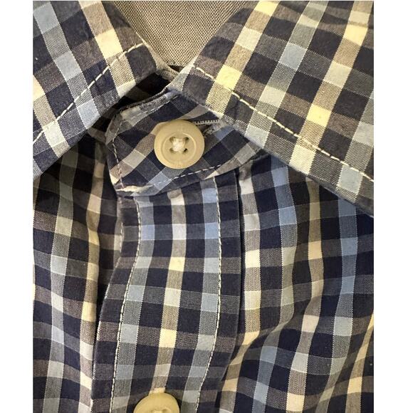 Banana Republic Men's button up Shirt, Long Sleeve. Navy & sky blue checks. XL - Picture 2 of 6